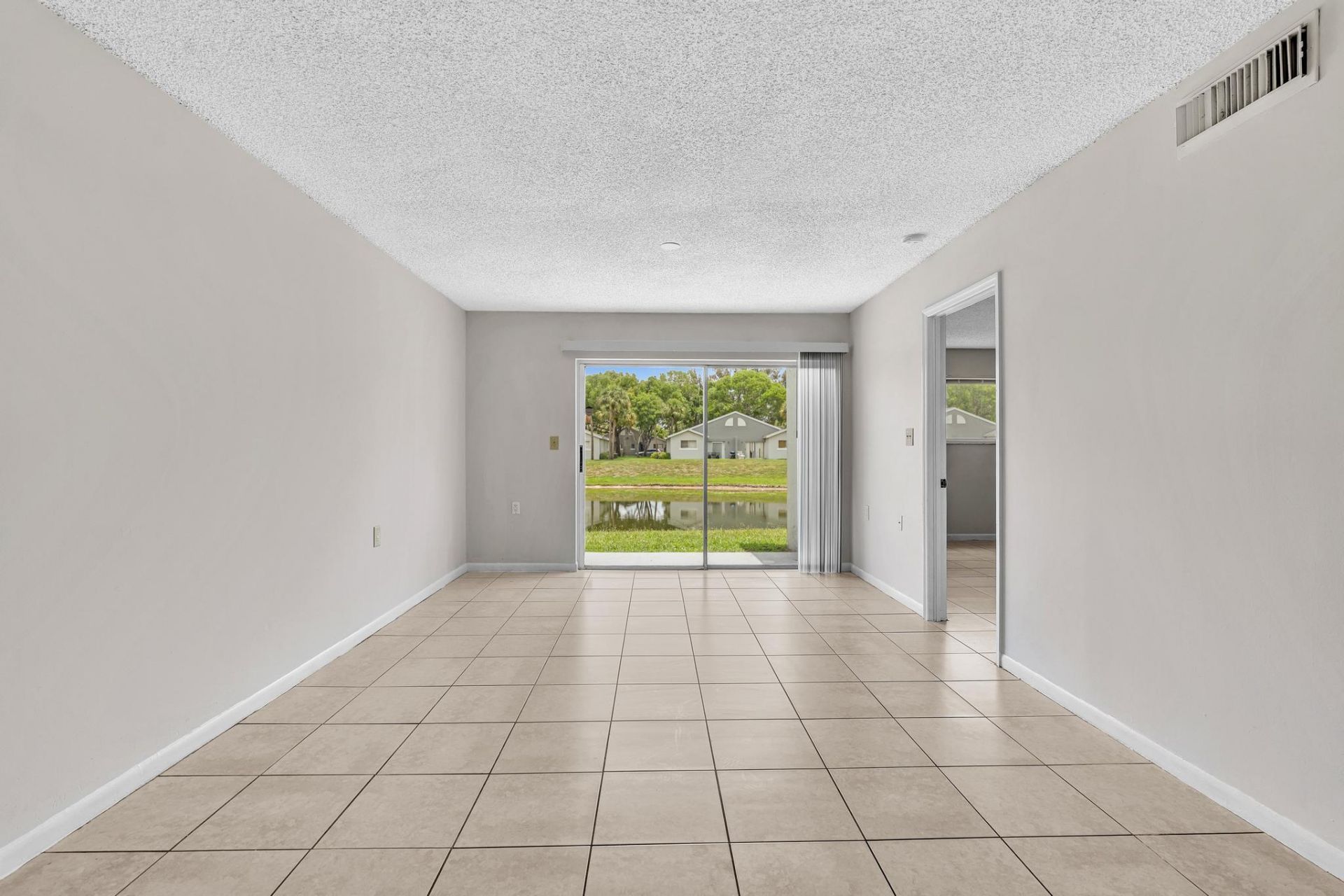 1020 Lake Victoria Drive, Unit B, West Palm Beach, FL 33411 Photo