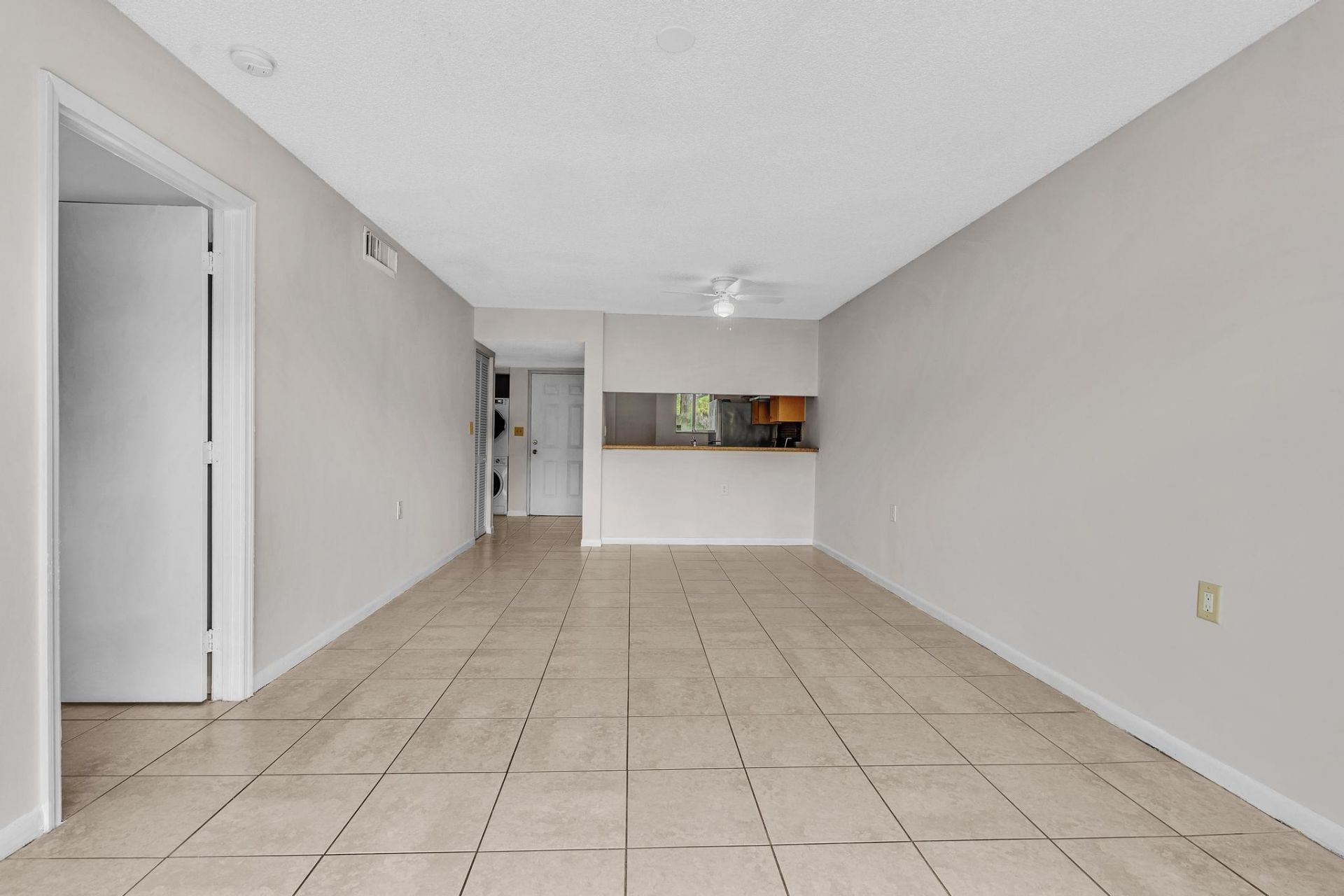 1020 Lake Victoria Drive, Unit B, West Palm Beach, FL 33411 Photo