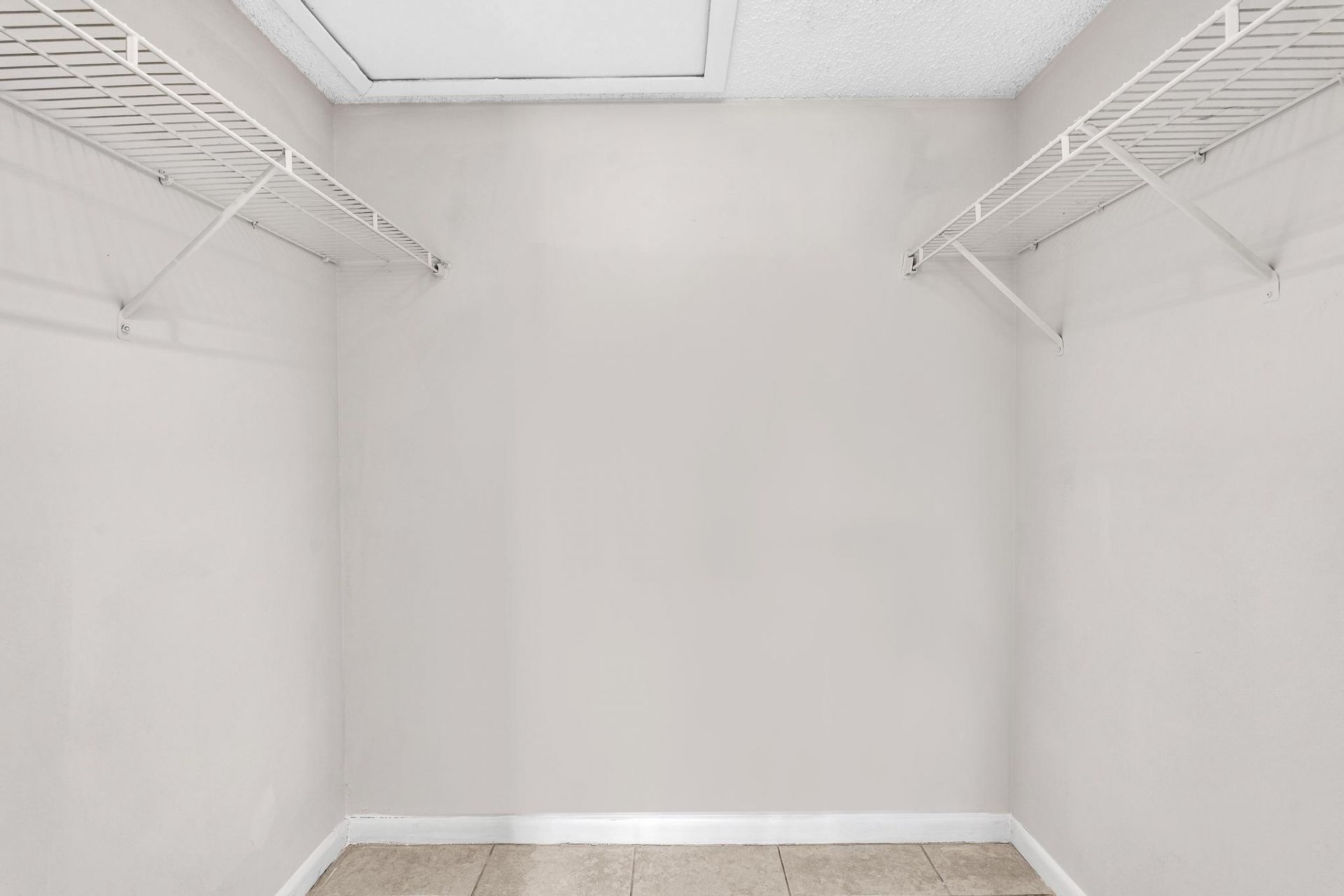 1020 Lake Victoria Drive, Unit B, West Palm Beach, FL 33411 Photo