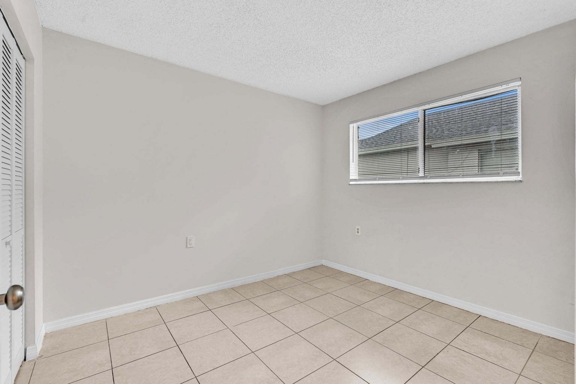 1020 Lake Victoria Drive, Unit B, West Palm Beach, FL 33411 Photo