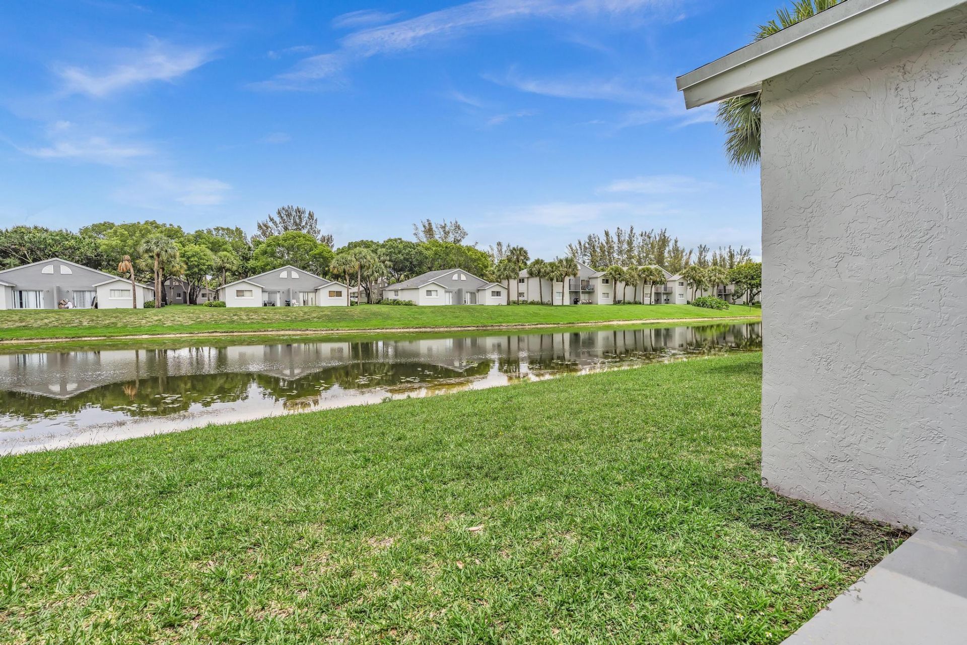1020 Lake Victoria Drive, Unit B, West Palm Beach, FL 33411 Photo