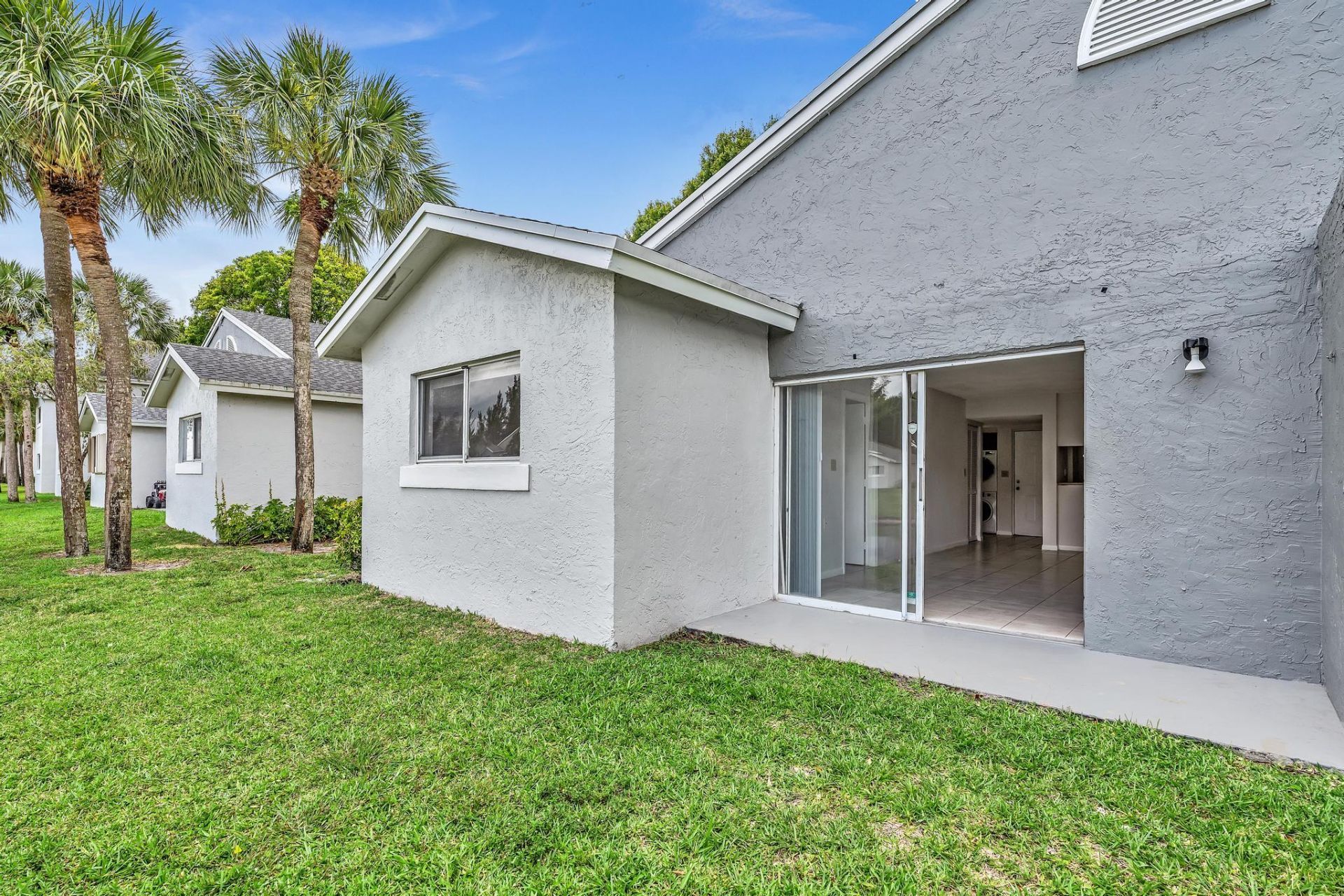 1020 Lake Victoria Drive, Unit B, West Palm Beach, FL 33411 Photo