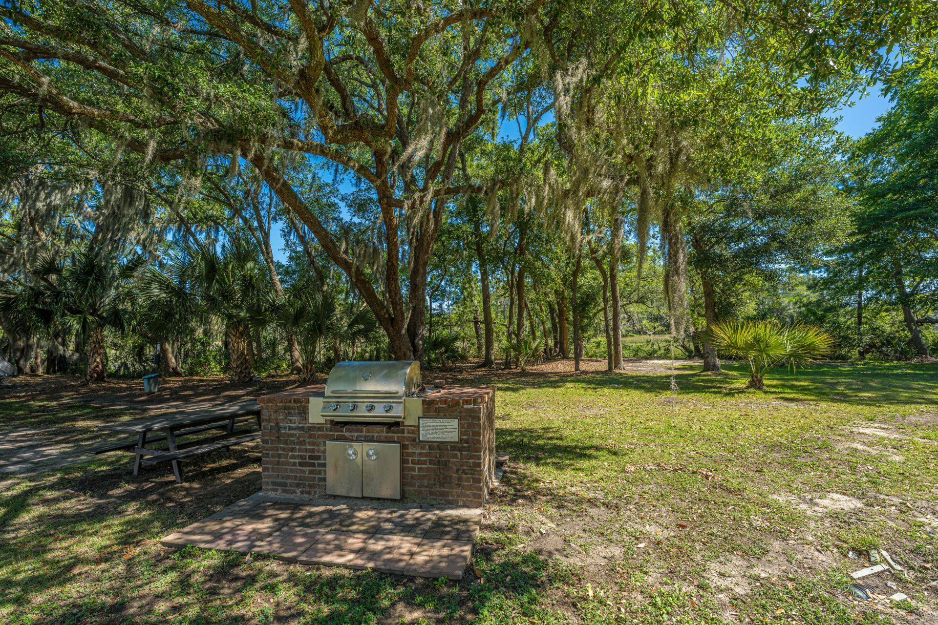 130 River Landing Drive Photo 17