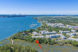 130 River Landing Drive photo 4