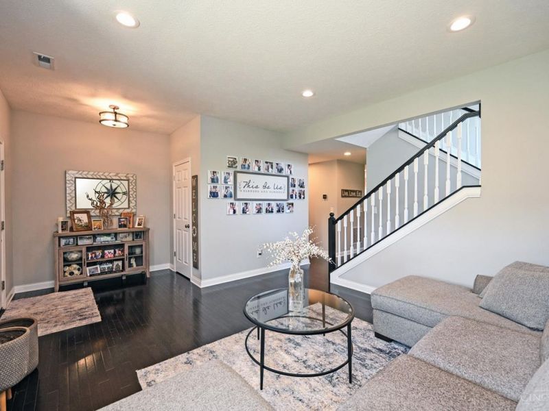 366 Brier Creek Drive, Miami Twp, OH 45140 Photo 6