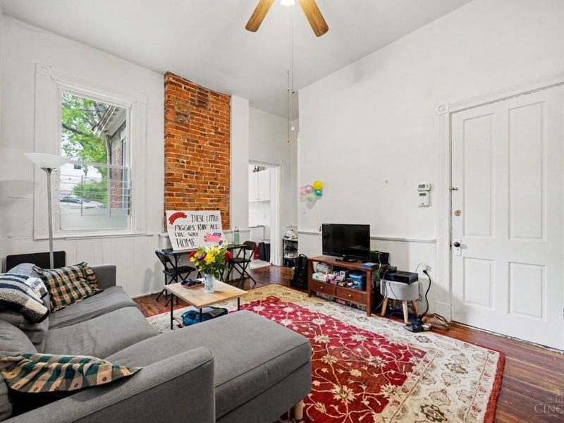 2715 Euclid Avenue, Cincinnati, OH 45219 Photo 21