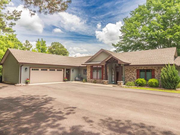 1193 MURRAY SCHOOL RD, Selmer, TN 38375