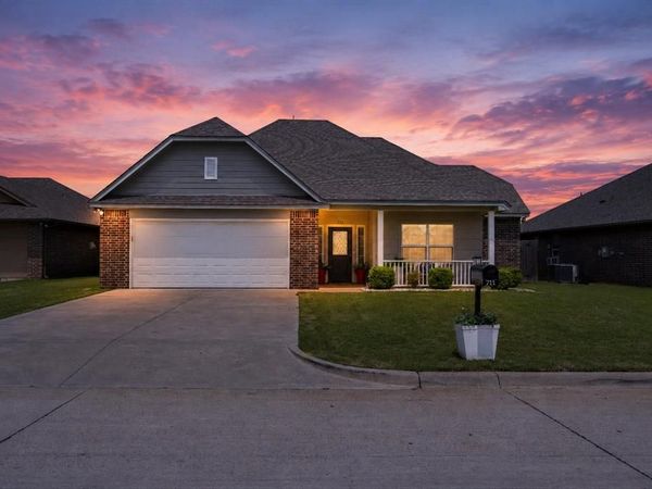 711 Denali Court, Tolar, TX 76476