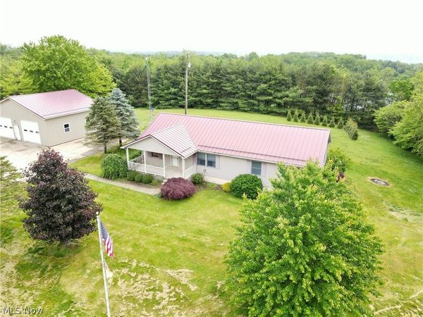 49222 Taylor Road , Negley, OH 44441