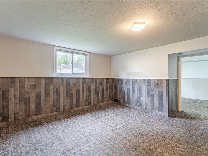 23823 Beaumont Drive, North Olmsted, OH 44070 Photo 21