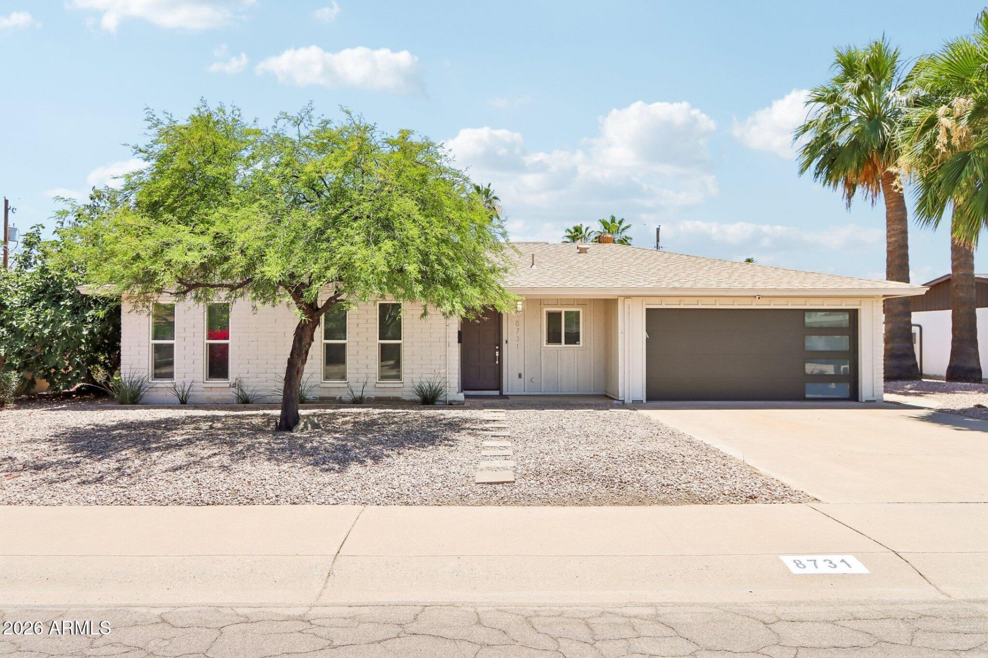 8731 E Sandalwood Drive, Scottsdale, AZ 85250 Main Photo