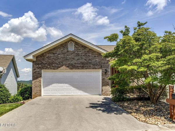 509 Cimarron Circle, Loudon, TN 37774