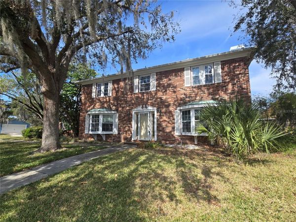 300 CYPRESS CREEK CIRCLE , OLDSMAR, FL 34677