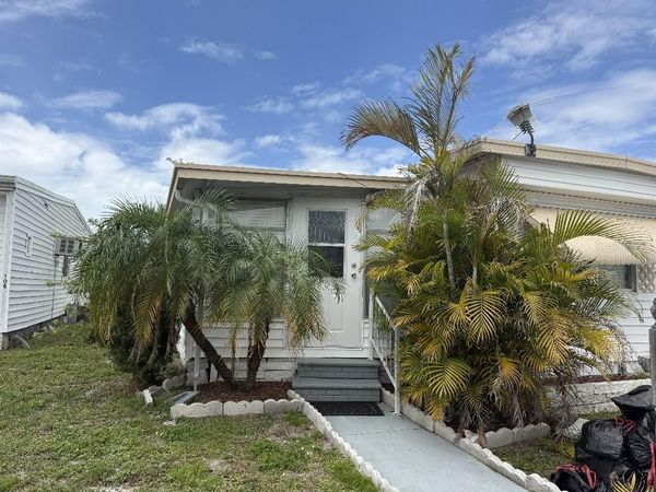 104 DOVE ROAD , CLEARWATER, FL 33764
