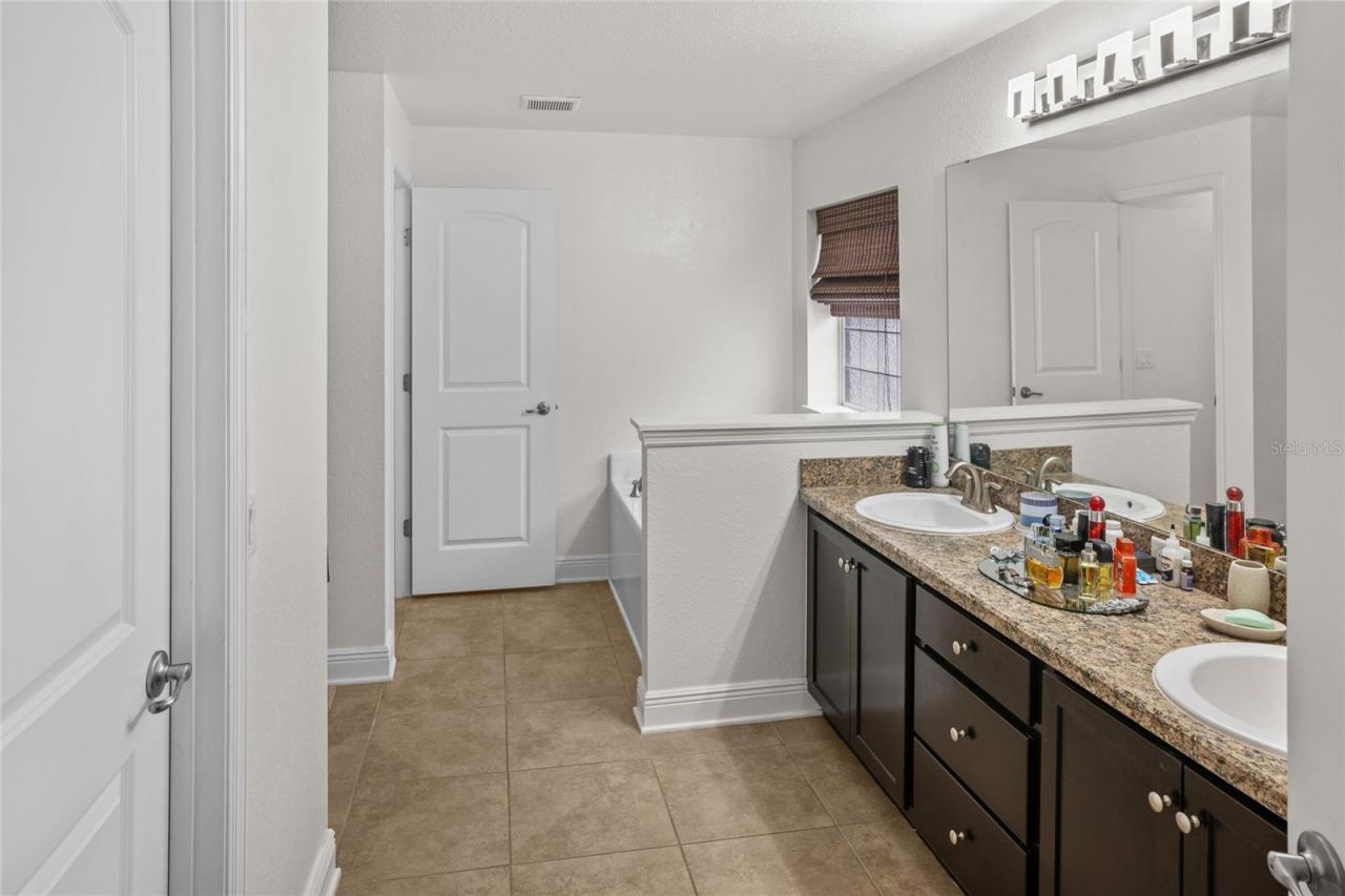 9645 Jaybird Lane, Land O Lakes, FL 34638 Photo