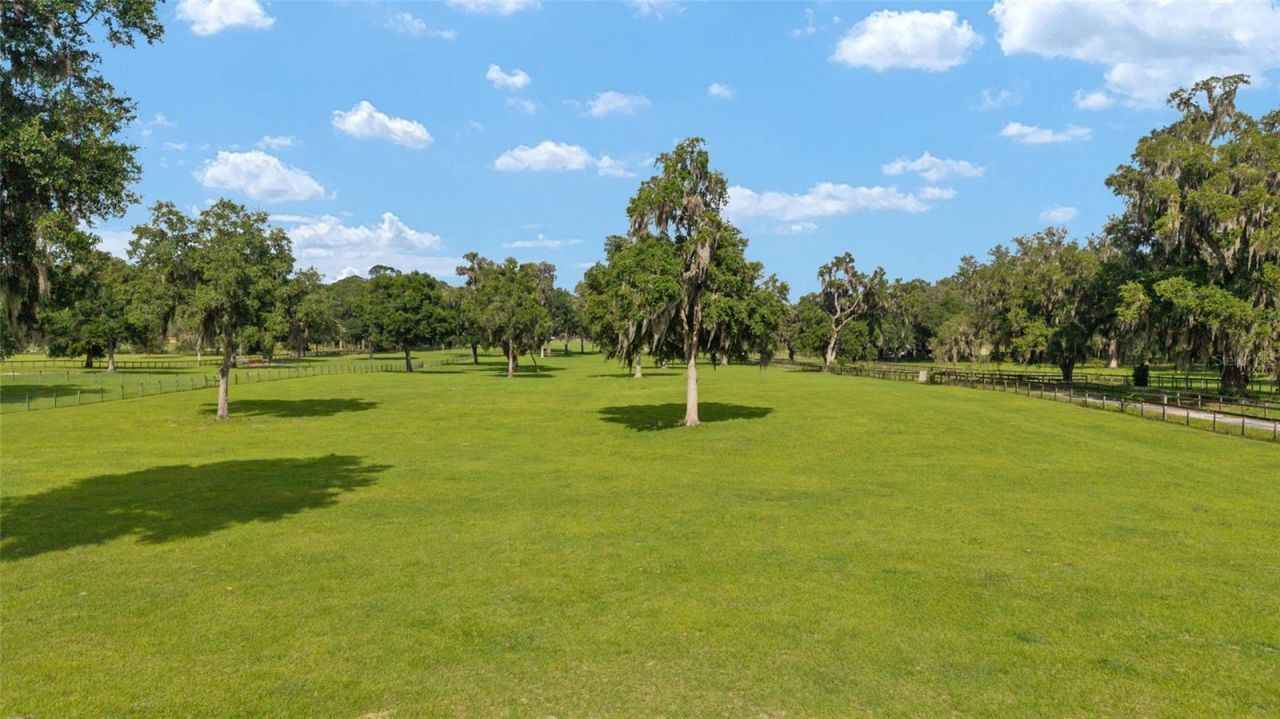 2035 NW 150th Avenue, Ocala, FL 34482 Photo