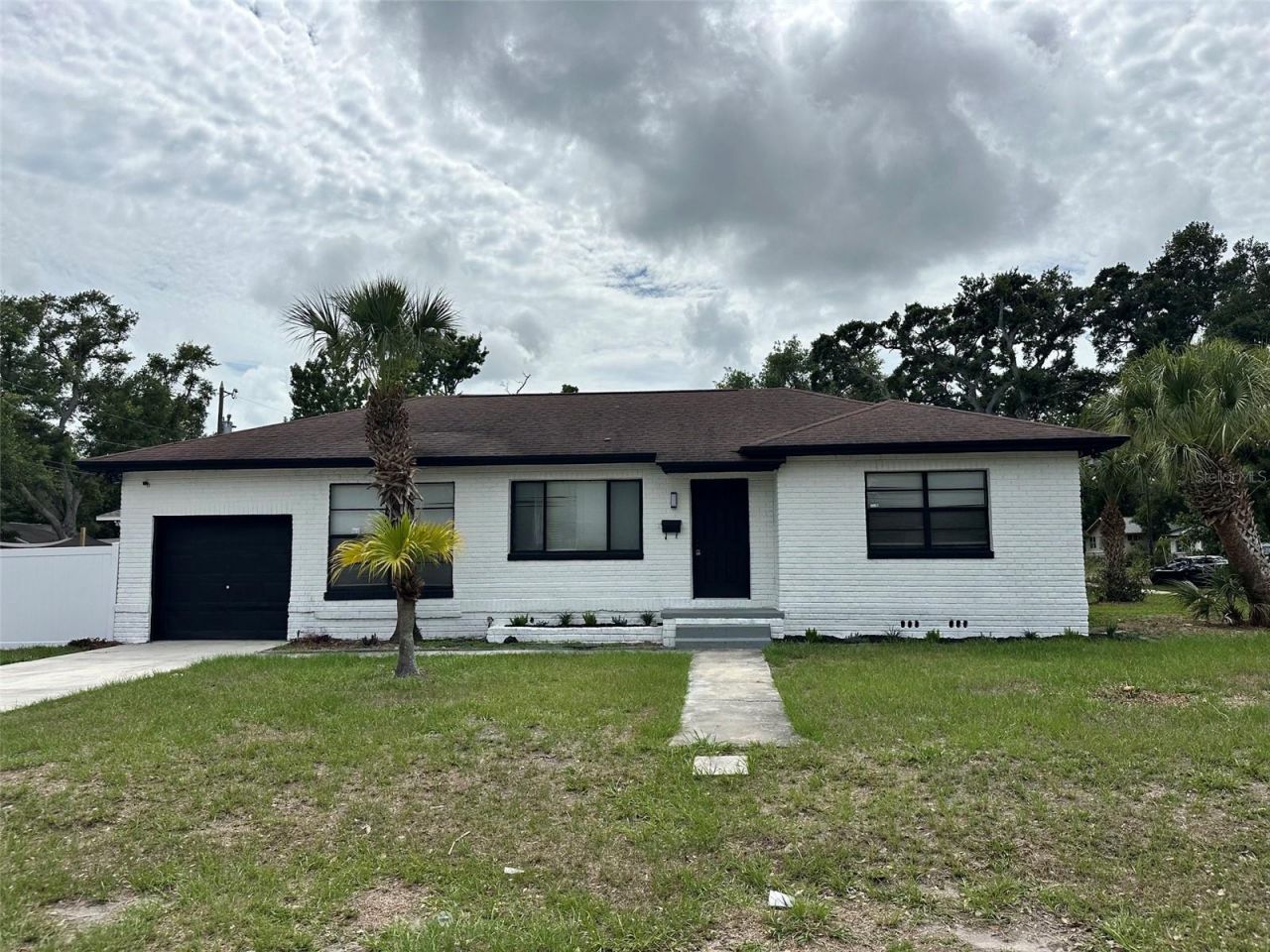 2001 30th Street S, Saint Petersburg, FL 33712 Main Photo