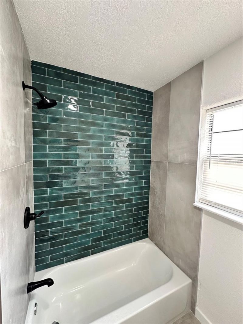 2001 30th Street S, Saint Petersburg, FL 33712 Photo
