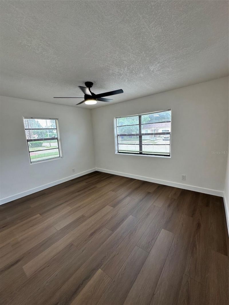 2001 30th Street S, Saint Petersburg, FL 33712 Photo