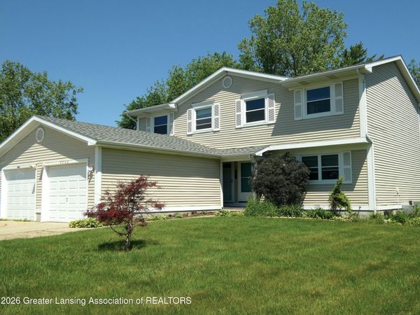 4502 Glenberry Drive, Holt, MI 48842