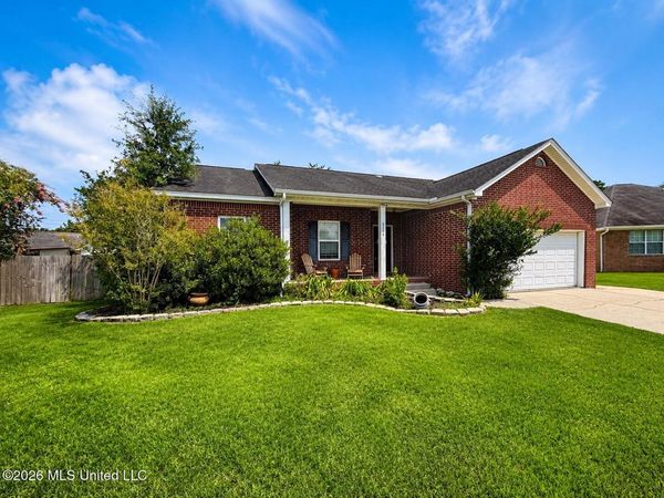 6700 Rue Mornay, Biloxi, MS 39532