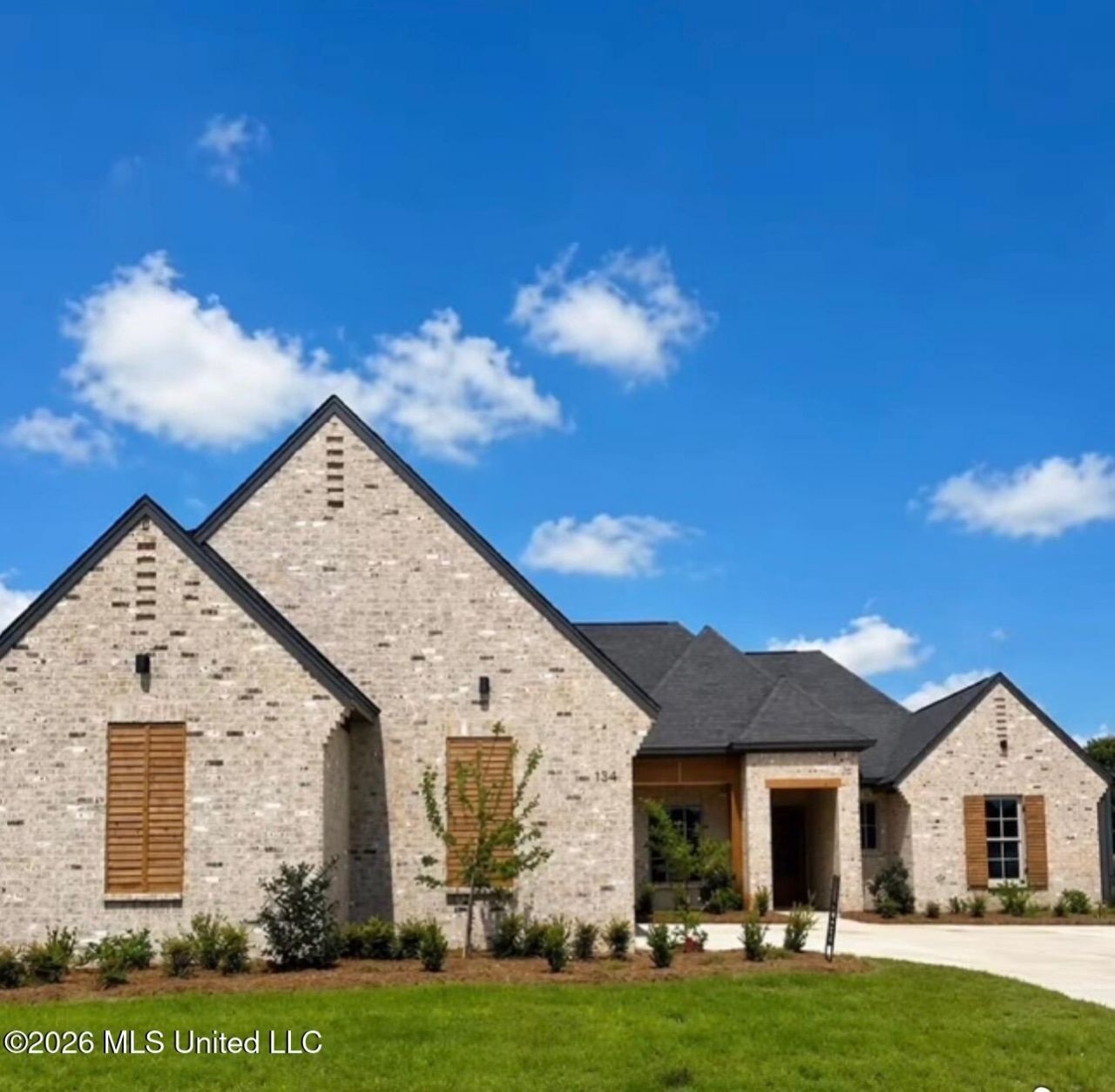 134 Venice Way, Madison, MS 39110 Main Photo