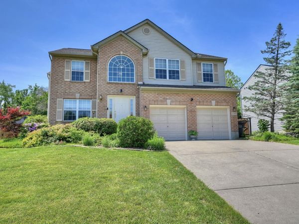 2187 Bluegrama Drive, Burlington, KY 41005