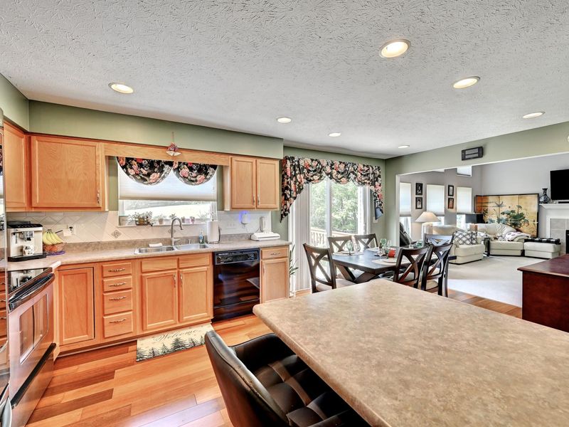 2187 Bluegrama Drive, Burlington, KY 41005 Photo 14