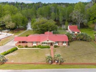 992 Dickinson Street, Bamberg, SC 29003