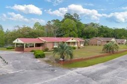 992 Dickinson Street photo 4