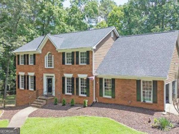 10560 Haynes Bridge Road, Alpharetta, GA 30022