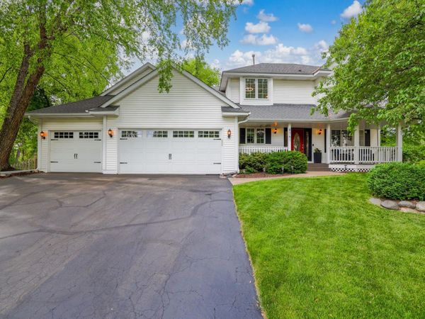 8761 Inverness Road, Woodbury, MN 55125