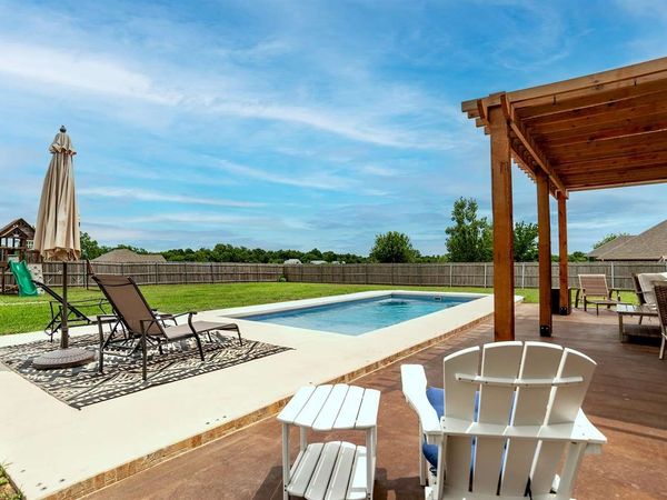 8945 Carmin, Shawnee, OK 74804