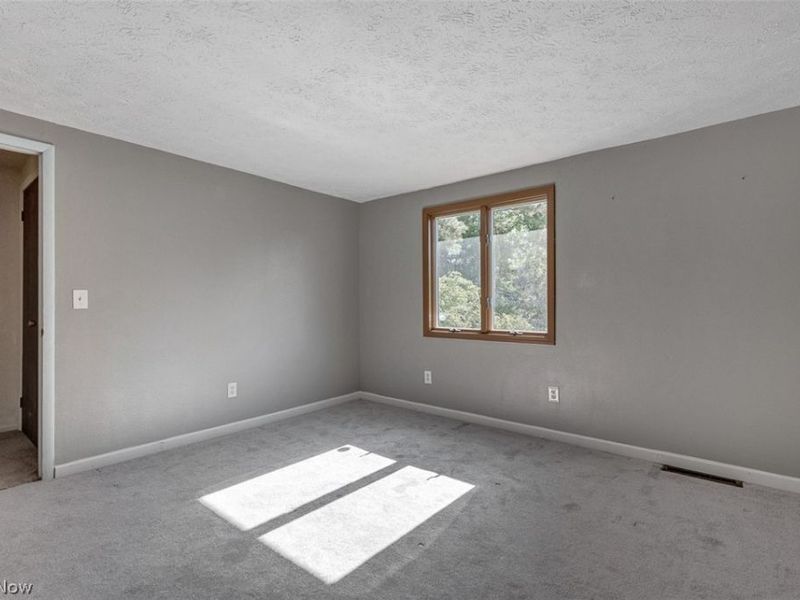 9985 Prospect Road , Strongsville, OH 44149 Photo 13