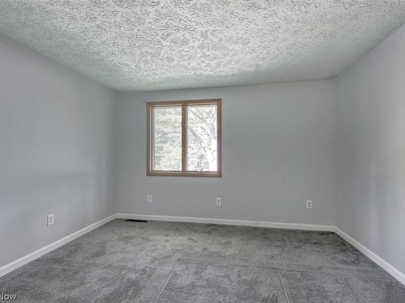 9985 Prospect Road , Strongsville, OH 44149 Photo 17