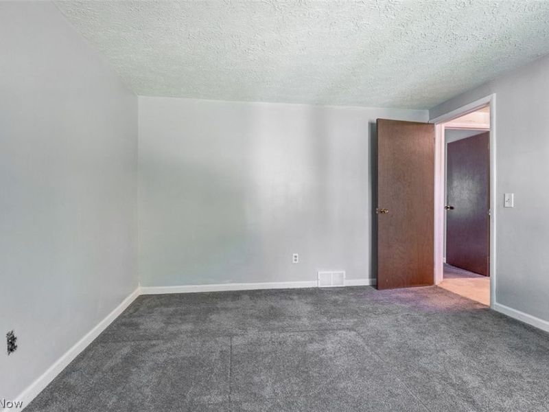 9985 Prospect Road , Strongsville, OH 44149 Photo 18