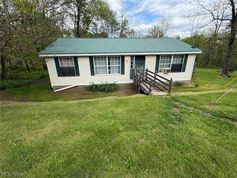 3219 Bay Road SE, Carrollton, OH 44615 Photo 2