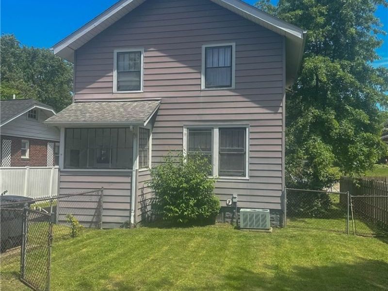 330 Morningview Avenue , Akron, OH 44305 Photo 2