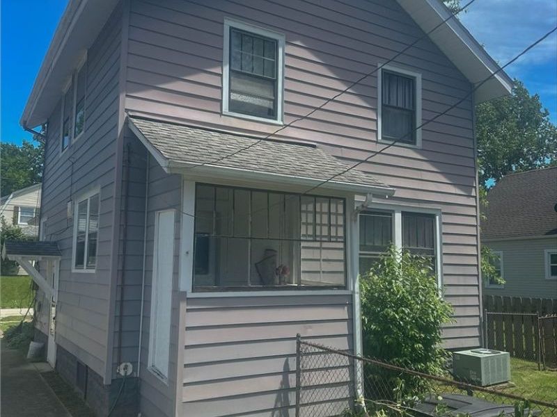 330 Morningview Avenue , Akron, OH 44305 Photo 5