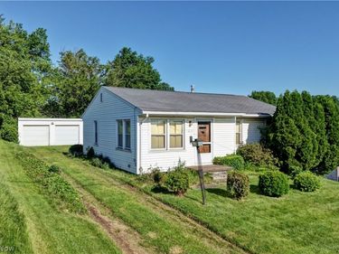 2123 Clearview Avenue NW, Canton, OH 44708