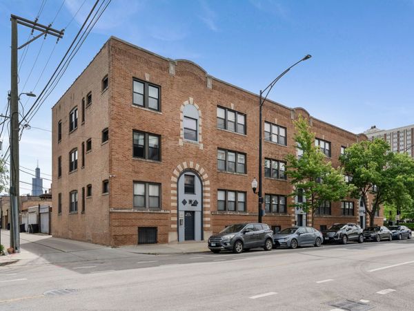 39 N PAULINA Avenue , Unit 3, Chicago, IL 60607
