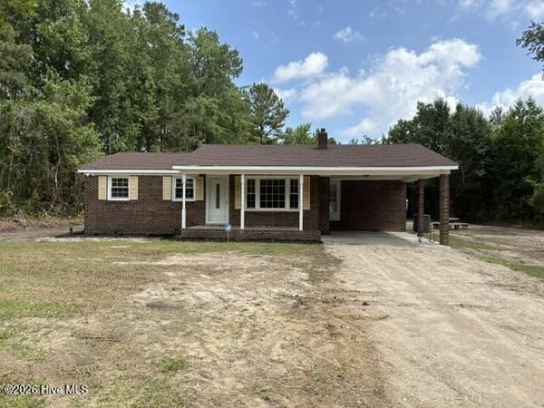 351 Fm Stanley Road, Clarendon, NC 28432