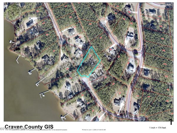 209 Sumter Court , Havelock, NC 28532