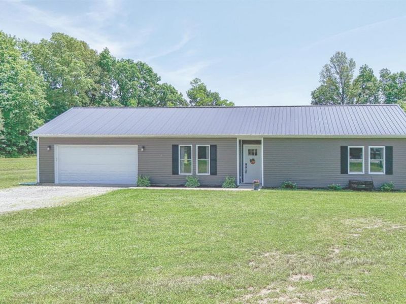 1038 Pansy Pike, Blanchester, OH 45107 Photo 1