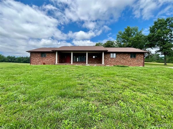 577 County Road 614 , Jackson, MO 63755