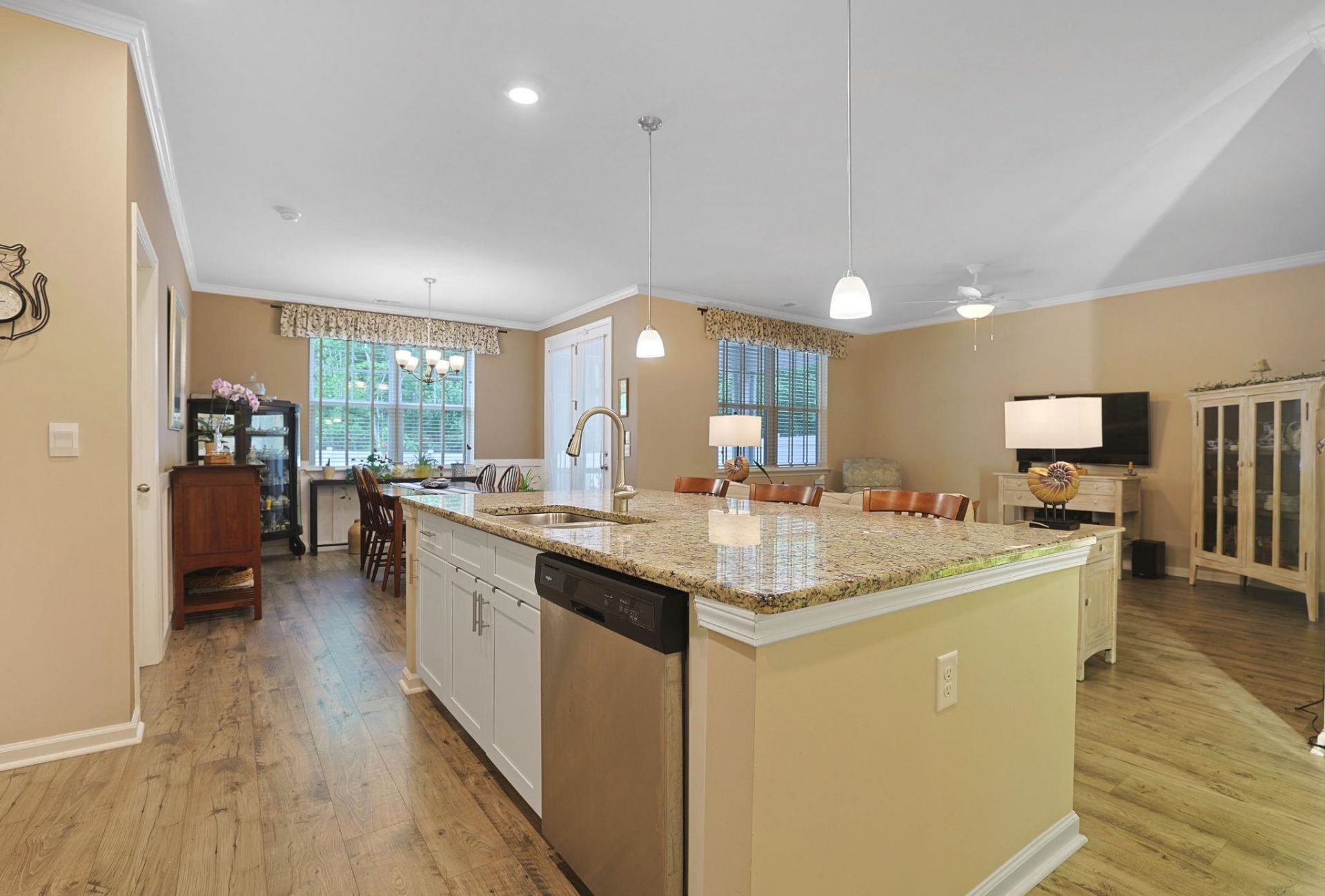 2139 Spring Tree Dr.  Photo 8