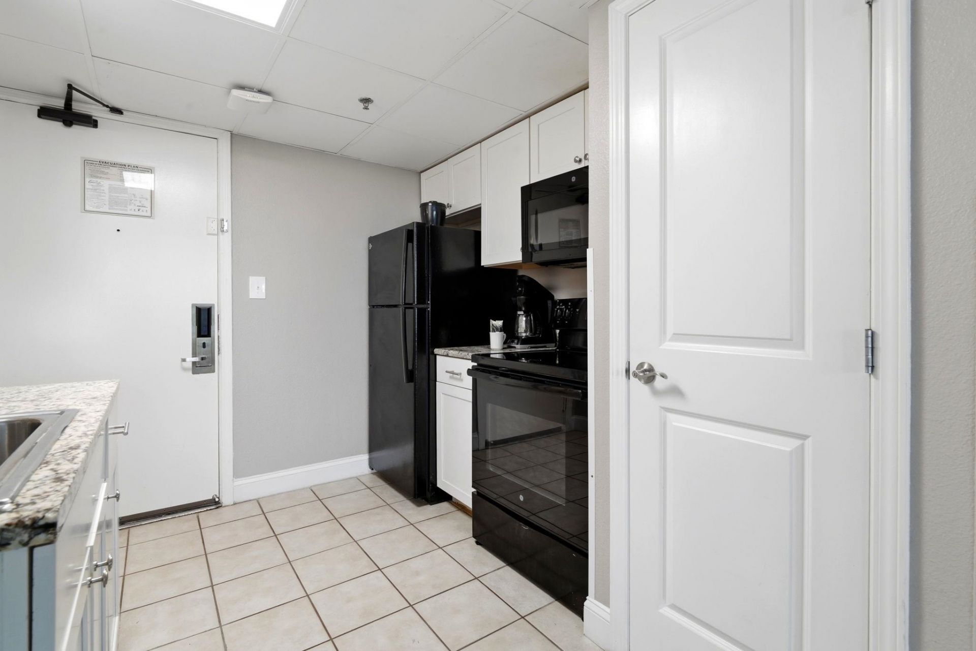 6900 N Ocean Blvd.  Photo 6
