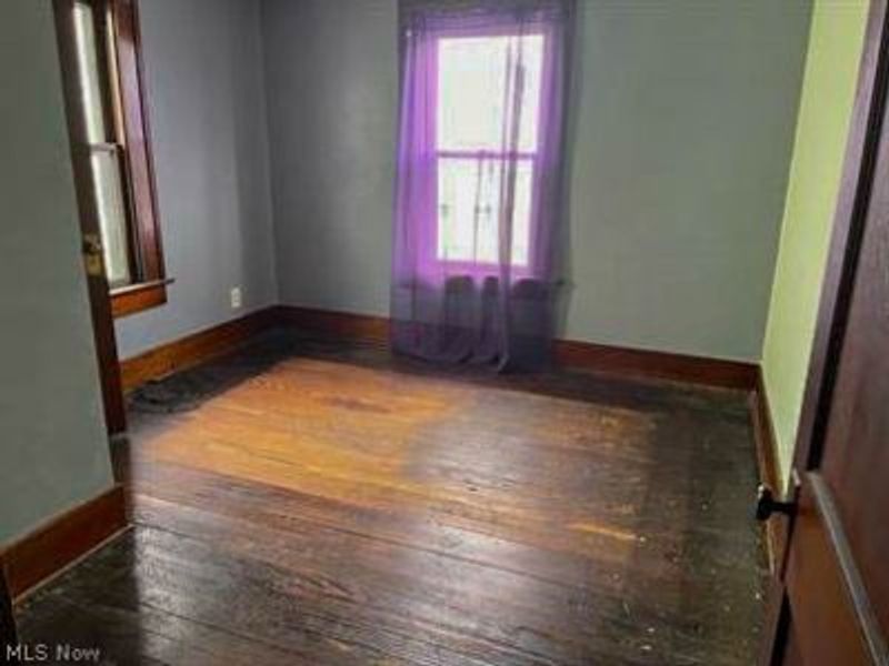 1010 Big Falls Avenue , Akron, OH 44310 Photo 11