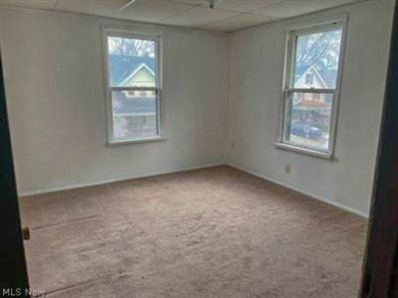 1010 Big Falls Avenue , Akron, OH 44310 Photo 13