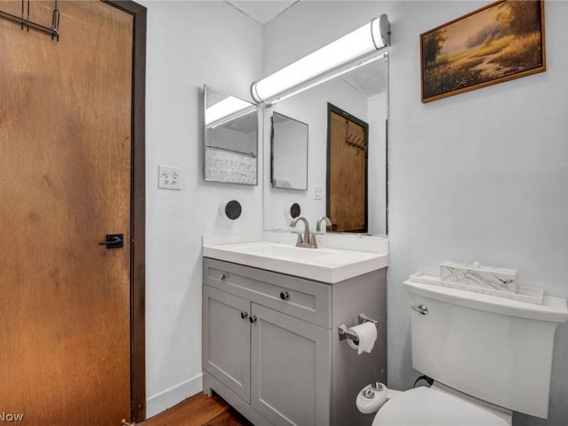 16430 Heather Lane , Unit 204, Middleburg Heights, OH 44130 Photo 20